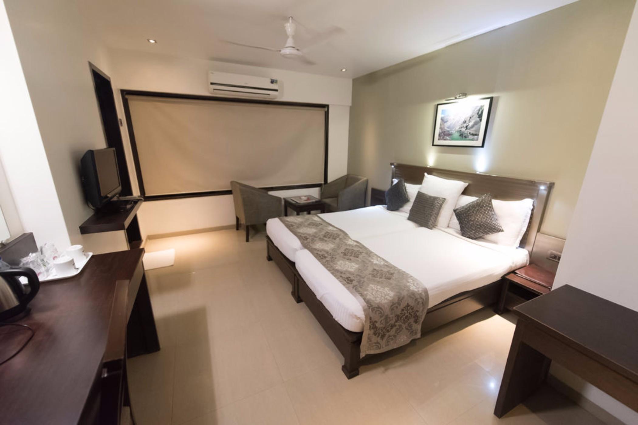 Hotel Le Grande - Mumbai International Airport Exterior foto