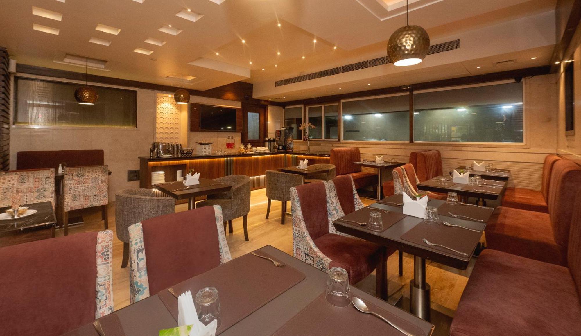 Hotel Le Grande - Mumbai International Airport Exterior foto
